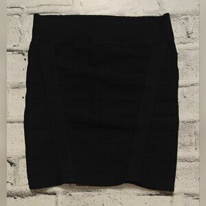 Guess Super Sexy Black Mini Skirt. Super stretchy material.